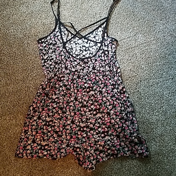 Divided H&M Romper - Picture 2 of 4
